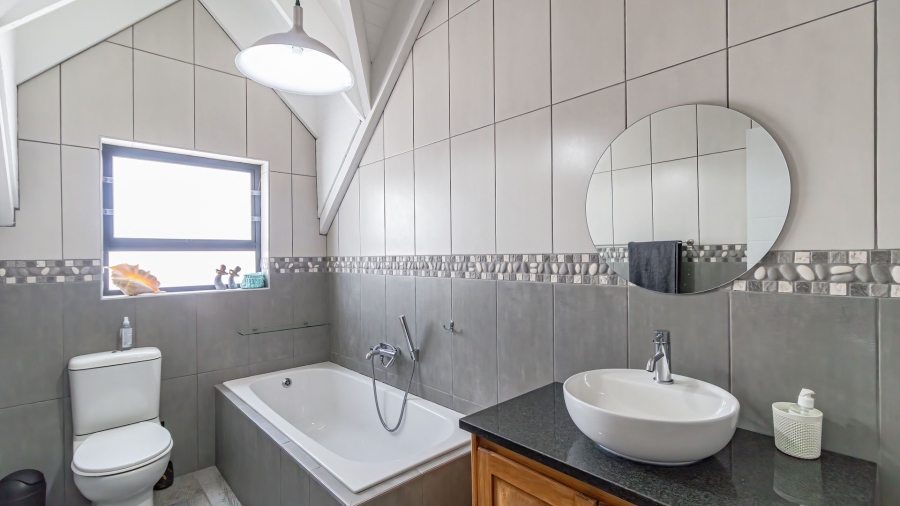 10 Bedroom Property for Sale in Jacobsbaai Western Cape